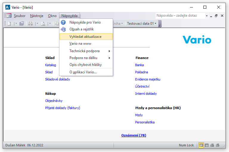 Úvodní obrazovka Vario 12 a nabídka menu Nápověda: Vyhledat aktualizace